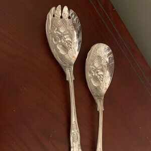 2 Piece Silver-Plated Salad Serving Spoons | Sheffield England Fruit Design